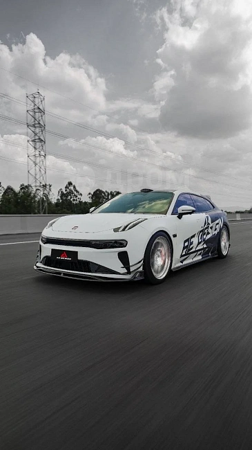 картинка Канарды на передний бампер для Zeekr 001 магазин  StreetTuning 
