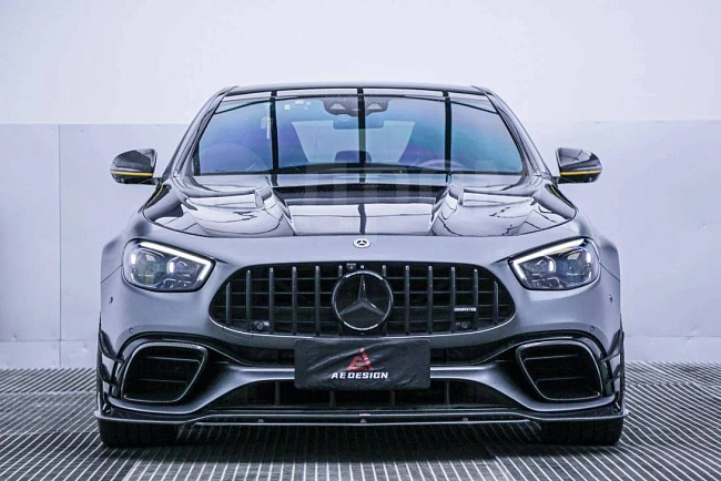 картинка Сплиттер (губа) на передний бампер для Mercedes Benz W213 E63 магазин  StreetTuning 